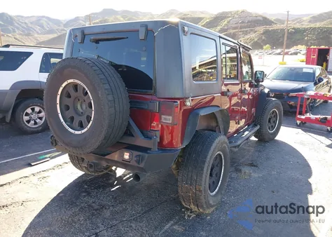 2008 Jeep Wrangler Unlimited X z USA, uszkodzony, nr VIN 1J4GA391X8L518369